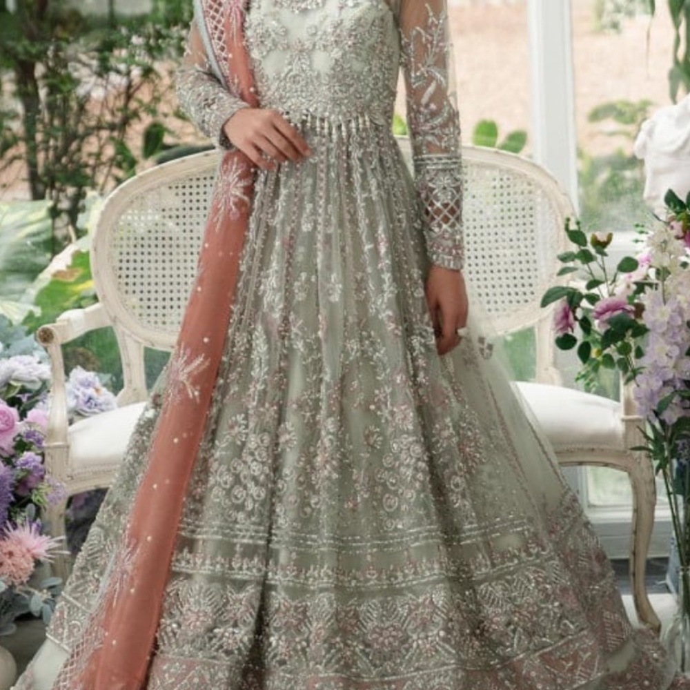Embellished silver maxi Long-Sleeve Formal Dress with Dusty Rose Dupatta pakista